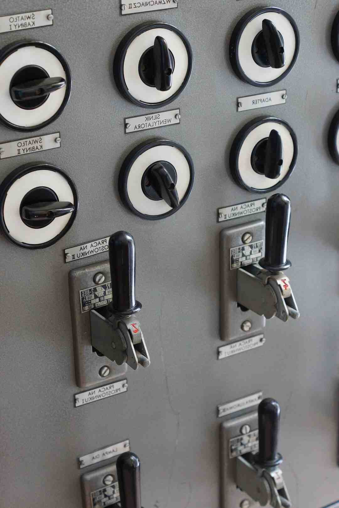 Quel âge Switch Lite ?