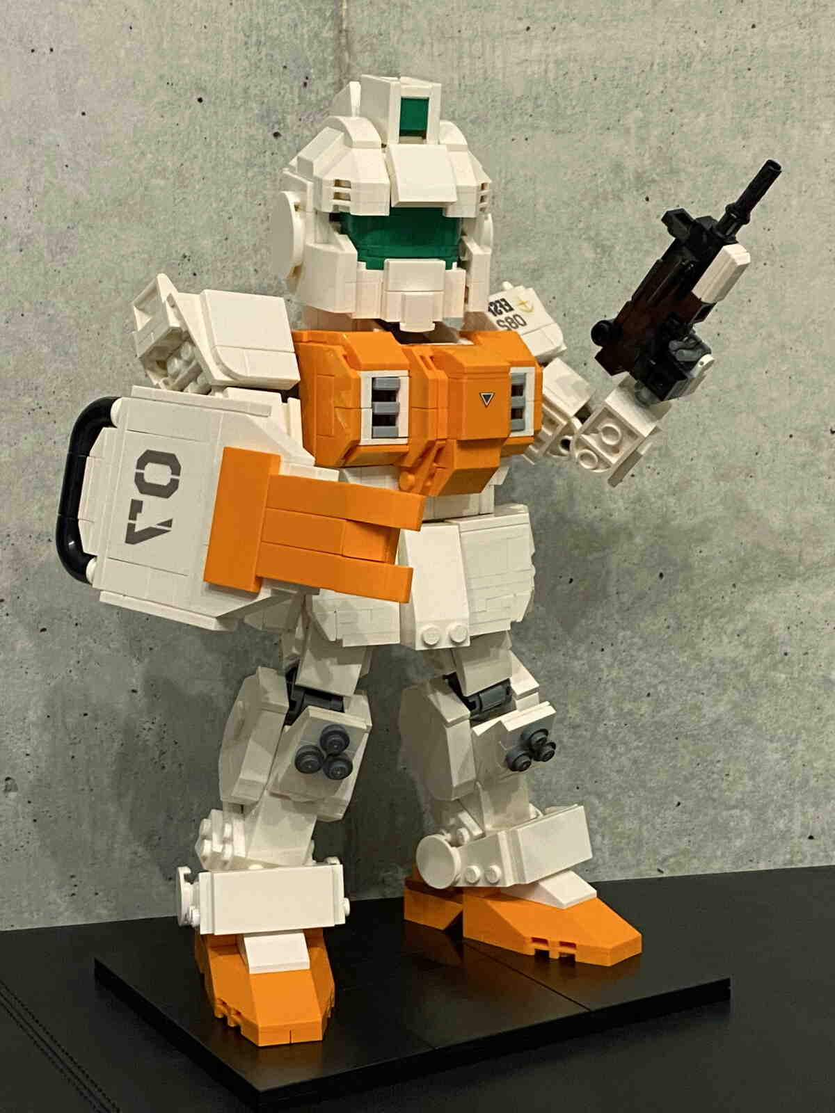 Quel est le Lego qui a le plus de pièces ?