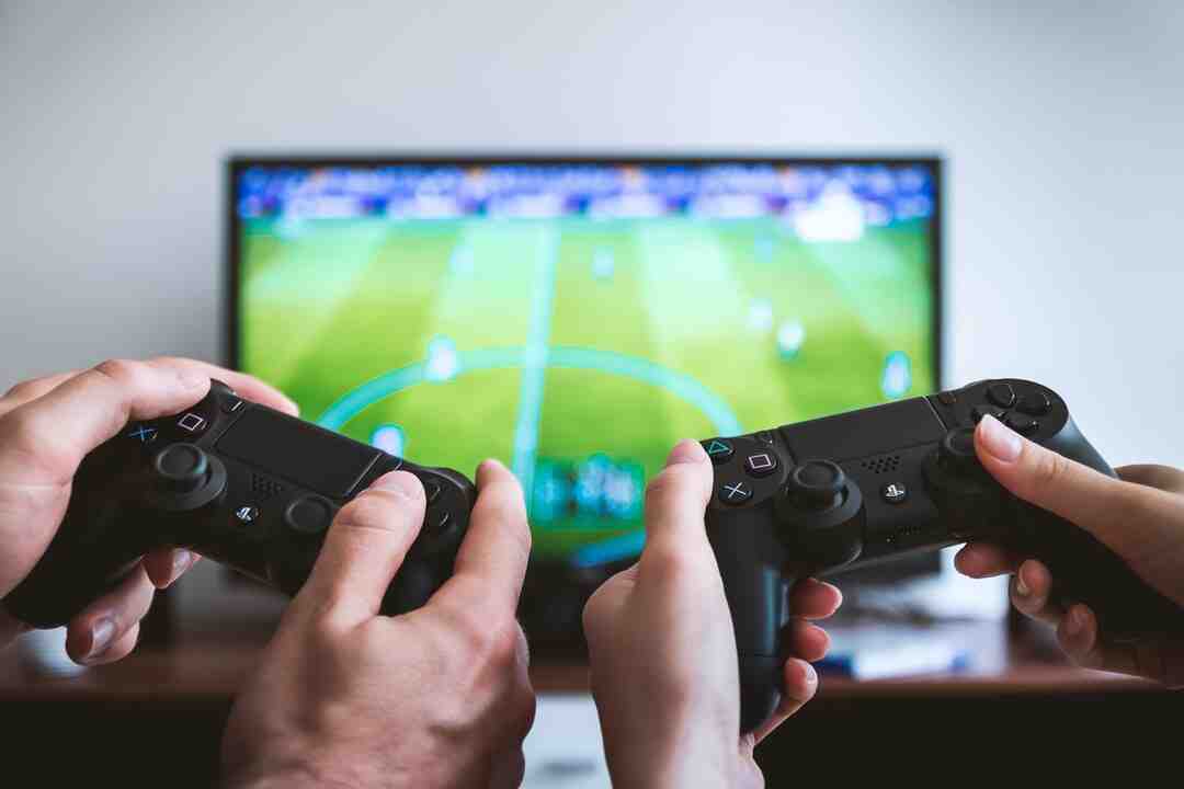 Comment mettre une carte cadeau sur PS4 ?