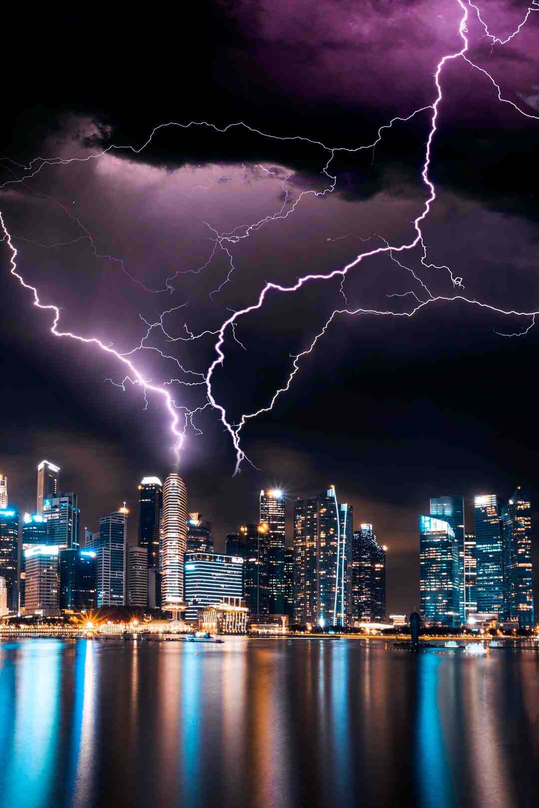 Is lightning returns on PC?