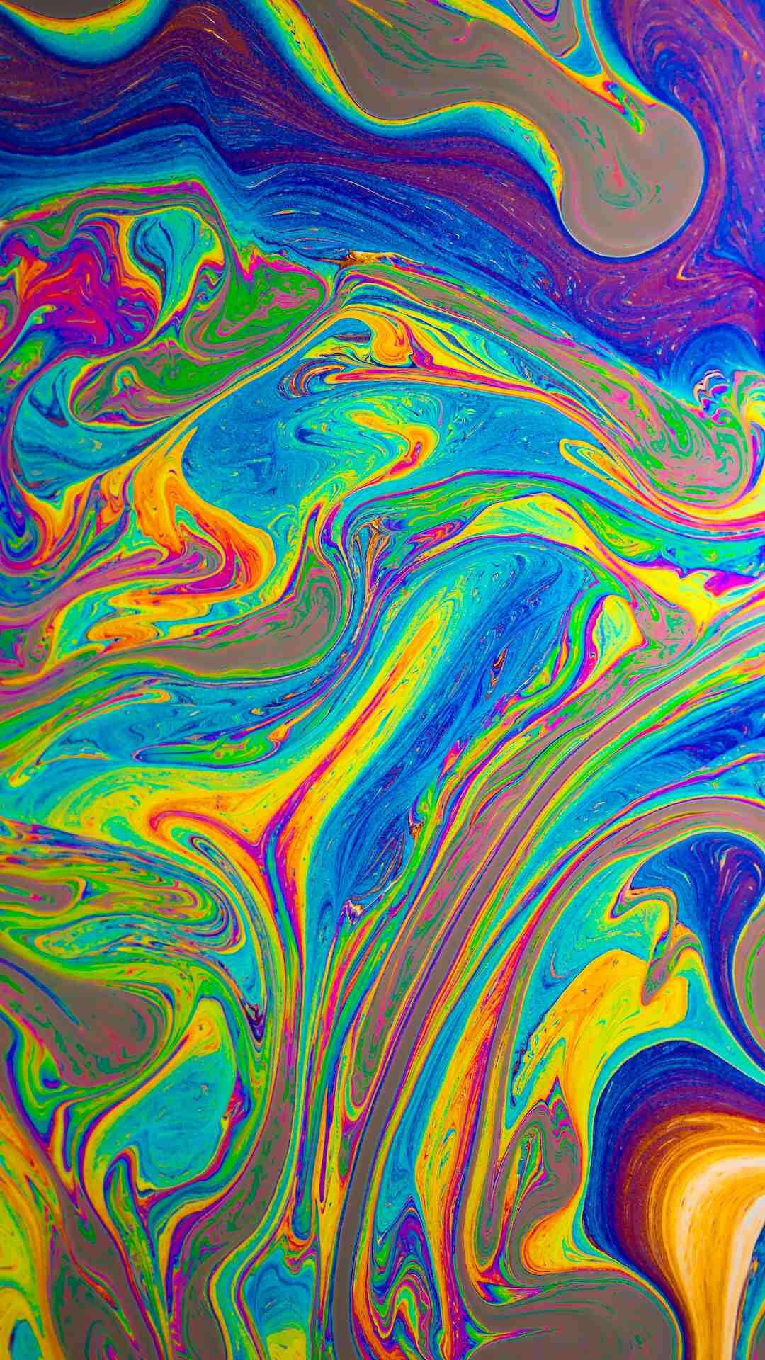 How do I set a GIF as my wallpaper?