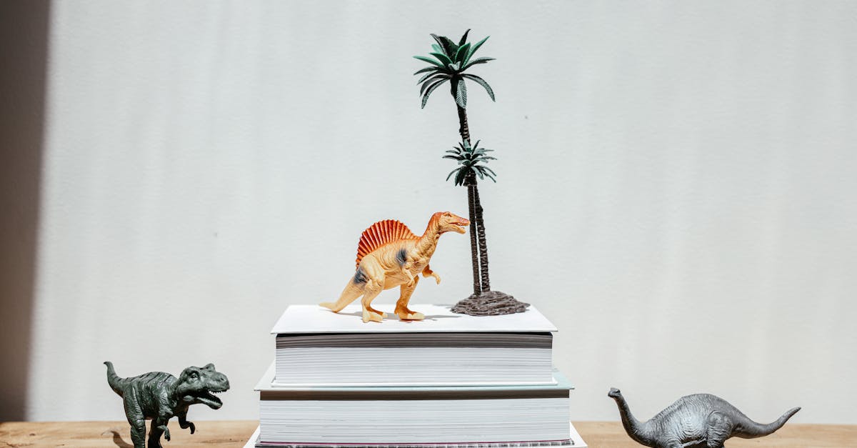 découvrez tout sur les dinosaures : leur histoire fascinante, les différentes espèces, leur mode de vie et les dernières découvertes paléontologiques. un voyage captivant au temps des géants disparus.