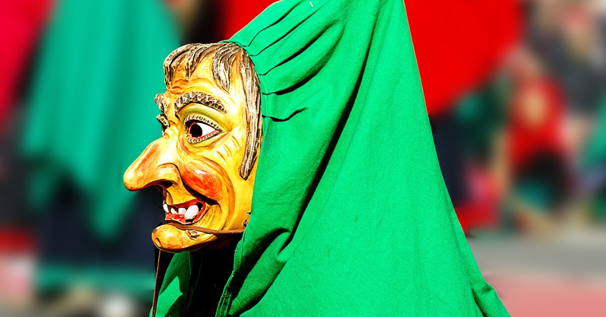 découvrez l'univers coloré du carnaval : parades festives, costumes éclatants et traditions du monde entier. plongez dans l'ambiance unique de cette fête incontournable !