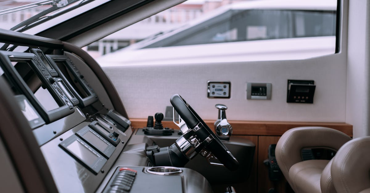 découvrez nos offres exclusives de navires pour une expérience maritime inégalée, alliant confort et luxe à chaque voyage.