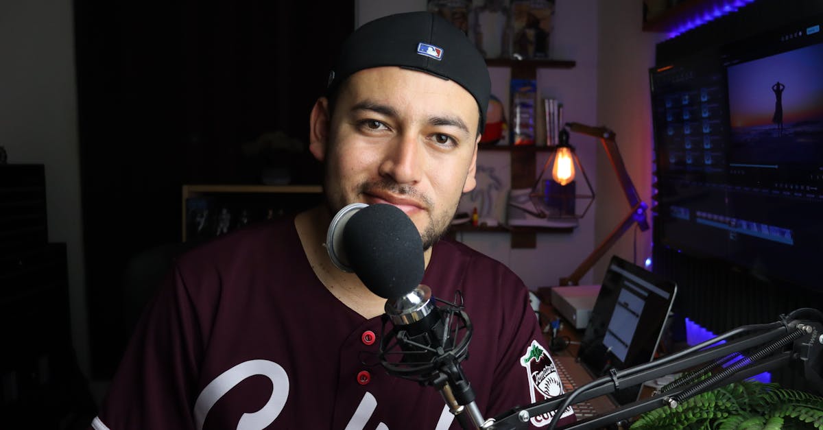 découvrez royal podcast, votre source incontournable pour des interviews exclusives, des histoires captivantes et des discussions royales passionnantes. abonnez-vous dès maintenant pour ne rien manquer !