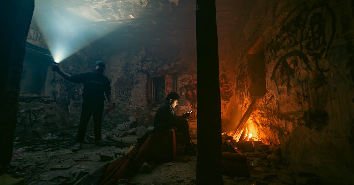 découvrez les mystères des grottes hantées, lieux chargés d'histoires étranges et d'activités paranormales, parfaits pour les amateurs de sensations fortes.