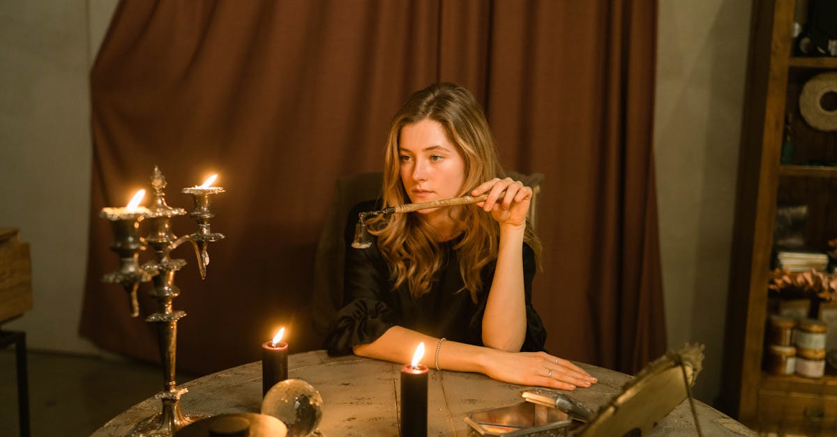 découvrez le monde mystérieux de l'occultisme avec nos ressources et conseils pour explorer les arts occultes en toute sécurité.