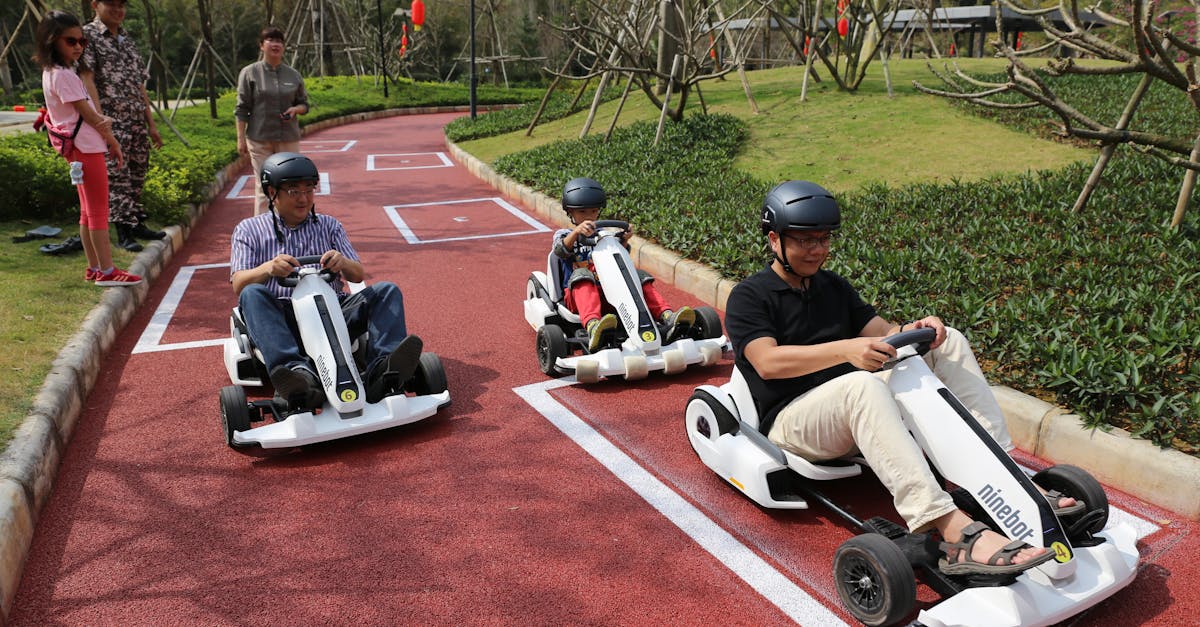 découvrez l'univers lego mario kart : construisez, jouez et vivez des aventures passionnantes avec vos personnages préférés sur des circuits emblématiques.