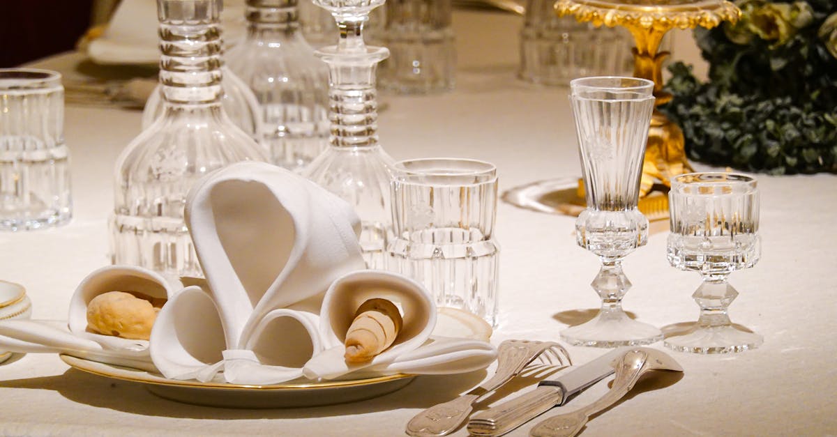 résumé de l'événement du dîner des correspondants de la maison-blanche marqué par une fusillade, analyse des faits et implications.