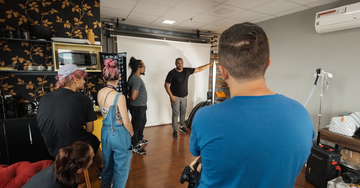 découvrez l'art de la direction artistique : créativité, innovation et gestion de projets visuels pour sublimer vos campagnes et supports de communication.
