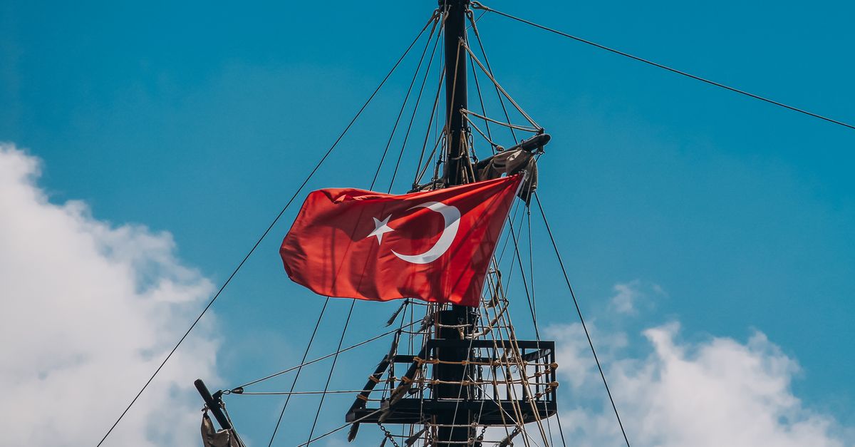 plongez dans l'aventure pirate avec assassin's creed black flag : explorez les caraïbes, menez des combats navals épiques et découvrez une histoire captivante de liberté et de trahison.