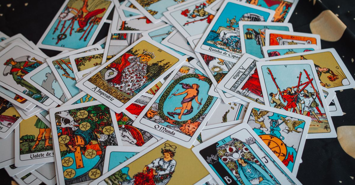 découvrez les enseignements magiques qui éveillent votre esprit et transforment votre vie grâce à des pratiques anciennes et modernes.