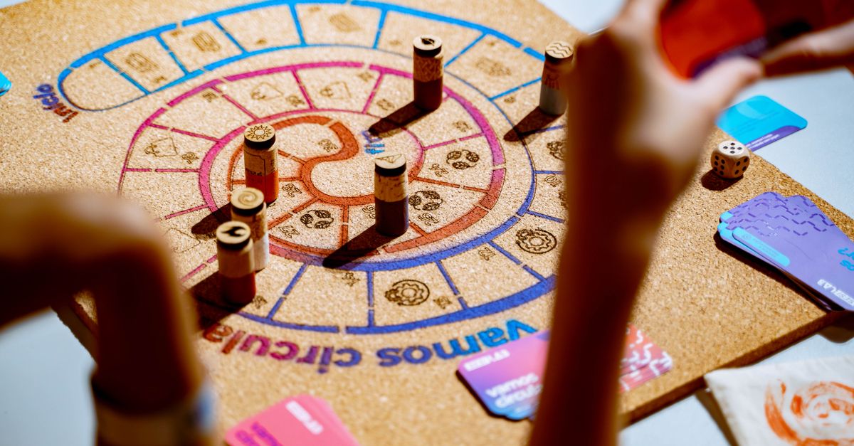découvrez 'revolutionary game', une expérience ludique innovante qui repousse les limites du jeu vidéo. plongez dans un univers captivant et vivez une aventure inédite.