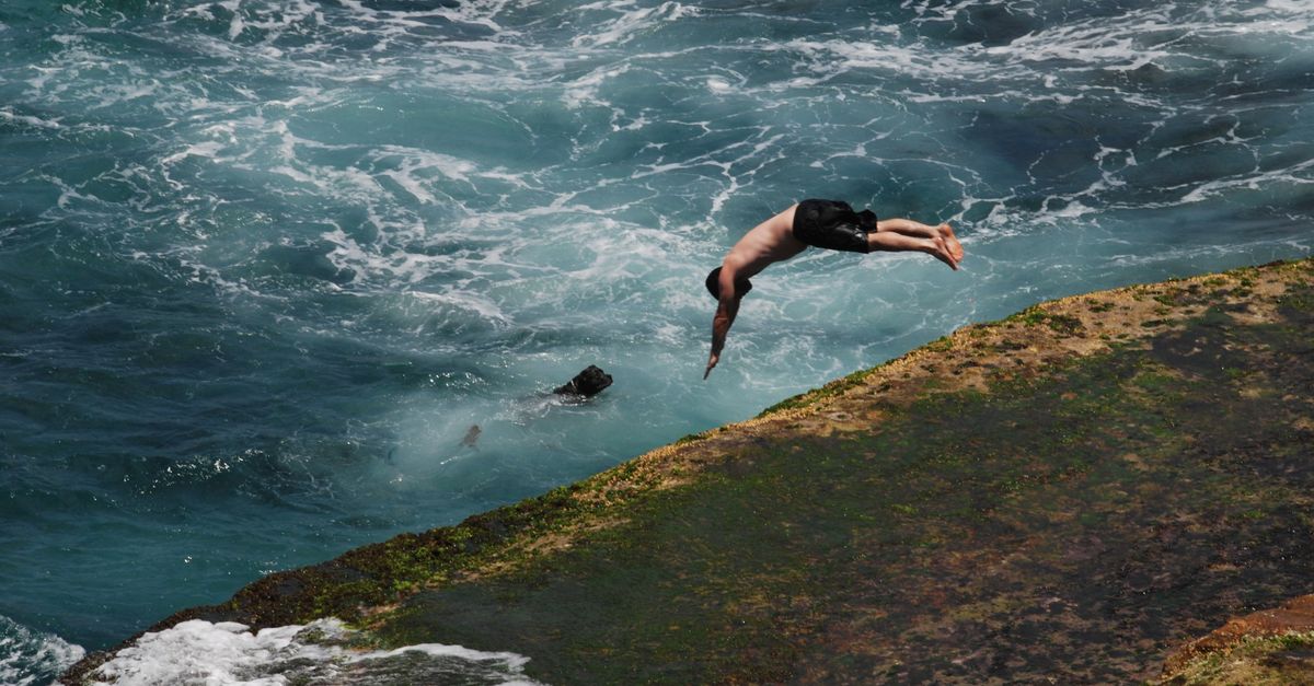 découvrez l'extrême plongée : sensations fortes, exploration sous-marine et aventures inoubliables pour les passionnés de défis aquatiques.