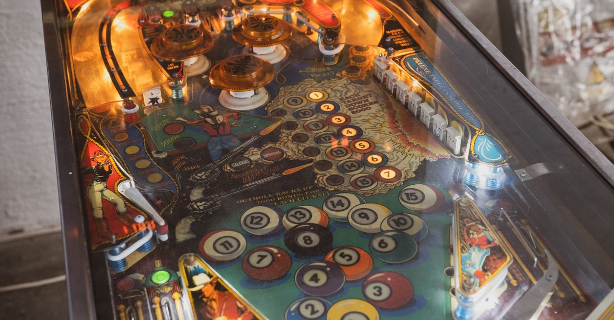 découvrez l'excitation du flipper, un jeu classique d'adresse et de rapidité qui ravira les amateurs de sensations fortes et de défis rétro.