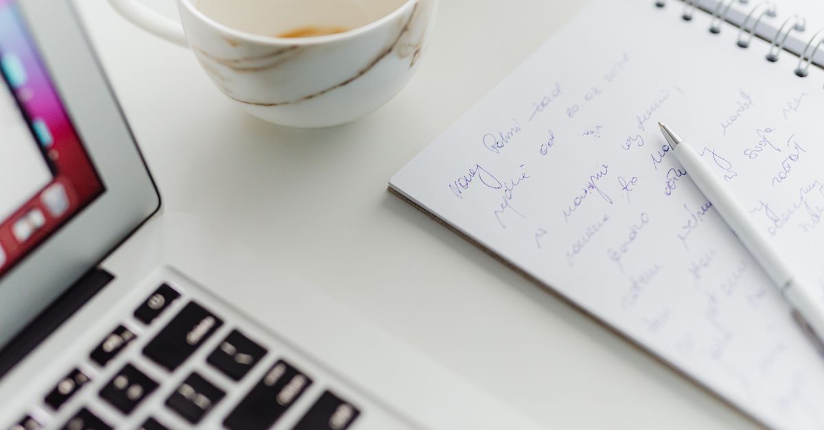 découvrez des conseils, des techniques et des ressources pour améliorer vos compétences en écriture, que ce soit pour le plaisir, les études ou le travail.